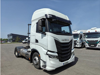 Τράκτορας IVECO S-WAY