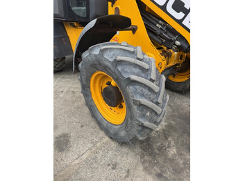 Τηλεσκοπικός φορτωτής JCB TM220: φωτογραφία 4 Τηλεσκοπικός φορτωτής JCB TM220: φωτογραφία 4