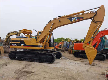 Ερπυστριοφόρος εκσκαφέας CATERPILLAR 320B