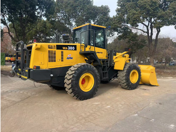 Ελαστιχοφόρος φορτωτής KOMATSU WA380-6