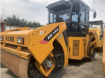 Οδοστρωτήρας XCMG