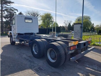 Φορτηγό σασί Scania T113 T113 6x4 STEEL: φωτογραφία 4