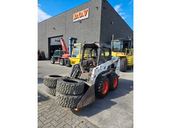 Ελαστιχοφόρος φορτωτής BOBCAT S450