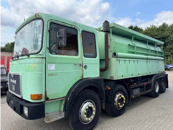 Όχημα εκκένωσης βόθρων MAN