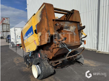 Leasing New Holland BR740 New Holland BR740: φωτογραφία 2