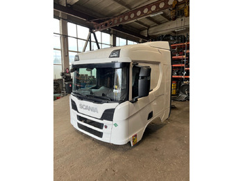 Καμπίνα και εσωτερικό SCANIA