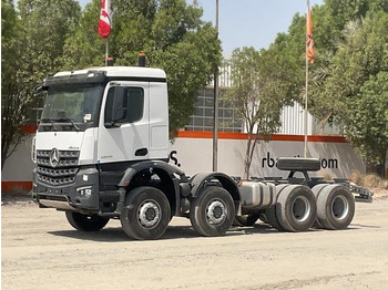 Φορτηγό σασί MERCEDES-BENZ Arocs