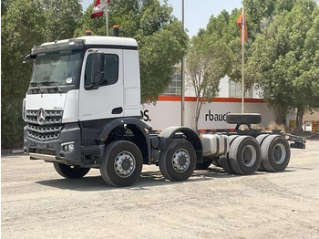 Φορτηγό σασί MERCEDES-BENZ Arocs