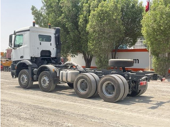 Φορτηγό σασί Mercedes-Benz Arocs 4240: φωτογραφία 2