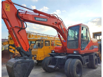 Τροχοφόρος εκσκαφέας DOOSAN DH150W-7