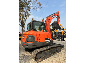 Ερπυστριοφόρος εκσκαφέας DOOSAN DX60-9C