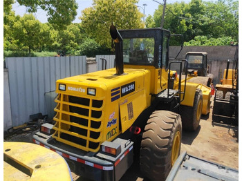 Ελαστιχοφόρος φορτωτής KOMATSU