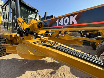 Γκρέιντερ CATERPILLAR 140H