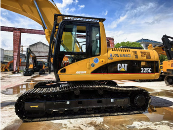 Ερπυστριοφόρος εκσκαφέας CATERPILLAR 325C