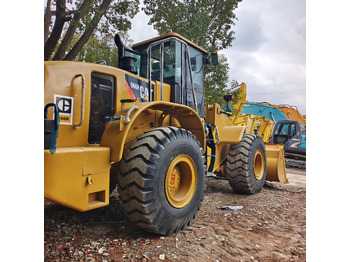 Ελαστιχοφόρος φορτωτής CATERPILLAR 966H
