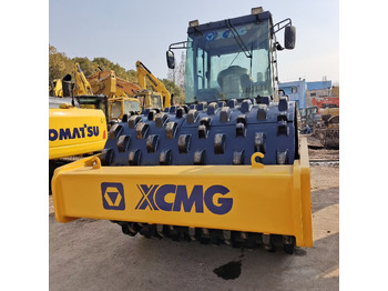 Οδοστρωτήρες XCMG XS223J