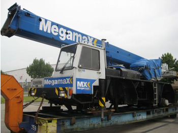 Τηλεσκοπικός γερανός LIEBHERR LTM 1035