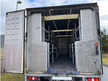 Φορτηγό κόφα MERCEDES-BENZ Antos 1824