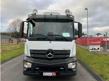 Φορτηγό κόφα Mercedes-Benz Antos 2533 L: φωτογραφία 4
