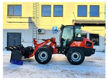 Ελαστιχοφόρος φορτωτής KUBOTA R090