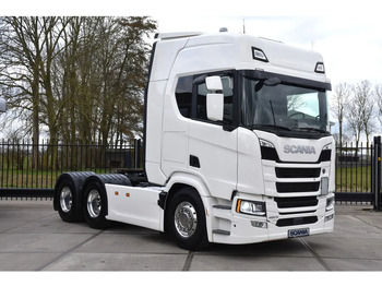 Τράκτορας SCANIA R 460