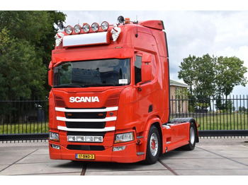 Τράκτορας SCANIA R 450