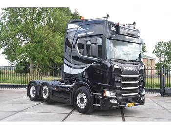 Τράκτορας SCANIA R 520