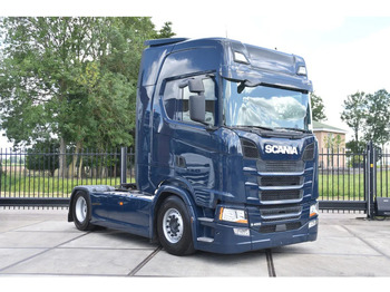 Τράκτορας SCANIA S 450