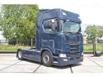 Τράκτορας SCANIA S 450