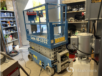 Ψαλιδωτό ανυψωτικό GENIE