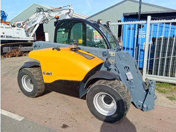 Τηλεσκοπικός φορτωτής GIANT