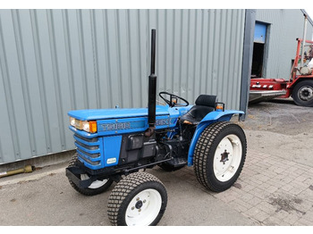 Τρακτέρ Iseki TS 1610 mini tractor trekker 12 kw 750 kg PTO: φωτογραφία 1