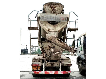 Μπετονιέρα φορτηγό XCMG Official G4804B 12cubic Used Hydraulic Diesel Concrete Mixer Truck Second Hand Cement Mixers Sale: φωτογραφία 4