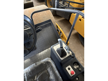 Ασφαλτικός οδοστρωτήρας XCMG XS123 12ton used hydraulic road roller price: φωτογραφία 2