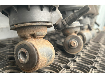 Ανάρτηση καμπίνας DAF XF 106 CAB SUSPENSION BOOT SET: φωτογραφία 4 Ανάρτηση καμπίνας DAF XF 106 CAB SUSPENSION BOOT SET: φωτογραφία 4