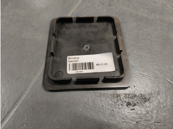 Καμπίνα και εσωτερικό LIEBHERR