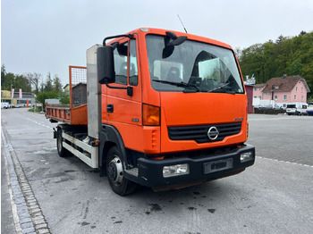 Φορτηγό φόρτωσης γάντζου NISSAN Atleon 80.19 4x2 Hooklift: φωτογραφία 4