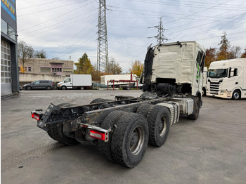 Φορτηγό σασί VOLVO FH16-650 6x6 X-Track Unfall: φωτογραφία 5