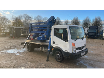 Φορτηγό με εναέρια πλατφόρμα NISSAN