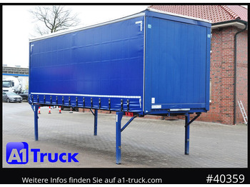 Αμάξωμα με συρρόμενο μουσαμά KRONE