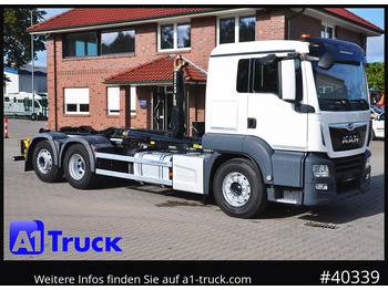 Φορτηγό φόρτωσης γάντζου MAN TGS 26.470