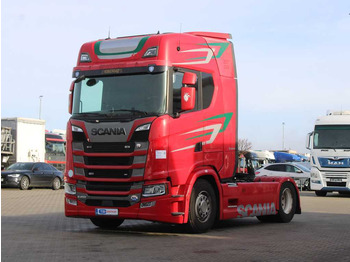 Τράκτορας SCANIA R 450