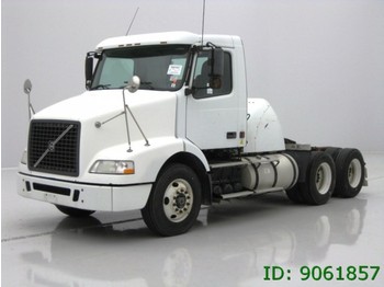 Τράκτορας Volvo VNL 300 - 6X4 - Volvo motor: φωτογραφία 1