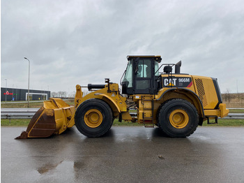 Ελαστιχοφόρος φορτωτής CATERPILLAR 966MXE