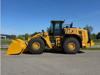 Ελαστιχοφόρος φορτωτής CATERPILLAR 980