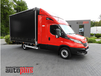 Επαγγελματικό αυτοκίνητο με μουσαμά IVECO Daily 35s21