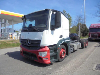 Φορτηγό αυτοκινητάμαξα MERCEDES-BENZ Actros