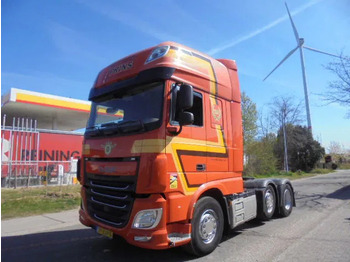 Τράκτορας DAF XF 460