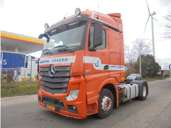 Τράκτορας MERCEDES-BENZ Actros 1842