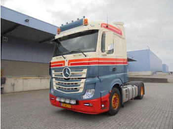 Τράκτορας MERCEDES-BENZ Actros 1845